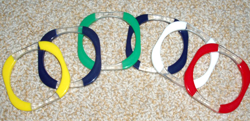 plastic bangle bracelets. of 6 plastic bangles that